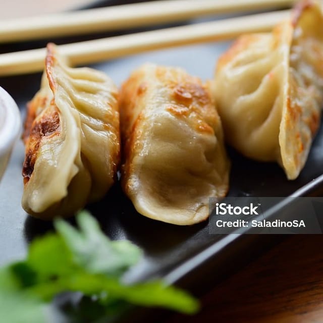 Ckn Pan Fried Momo.